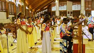 Gloria Chorale Sacré Cœur de Jesus de Mvolye Basilique ( chorale beti ewondo)