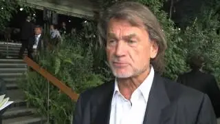 Jest miliard ludzi zamożnych, a sześć miliardów przygląda się im w biedzie