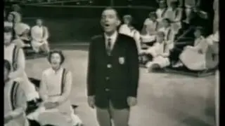 Bing Crosby - Shenandoah (Across The Wide Missouri)  - with the Young Americans