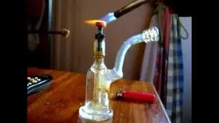 dabbin some Bruce Banner errrl