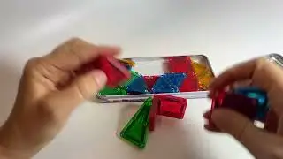 Магнитный мини-блок Magna-Tiles Micro Mags в жестяной банке.