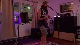 Will Fade Way ~ Slippy @ Tokyo Lounge in Wailuku, HI 11/11/2021