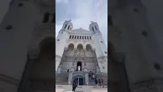HYPERLAPSE BASILIC NOTRE DAME DE FOURVIERE LYON