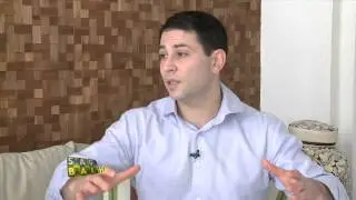 Entrevista com o jornalista Andr&eacute; Tal
