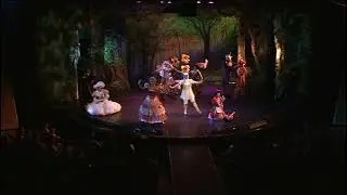 AIDAaura ES WAR EINMAL M&auml;rchenshow 2014