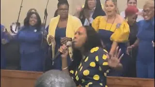 **You Gotta See This** Some Good Ol&rsquo; Country Church Feat: Brian Dunlap & 1Purpose w/ Natasha Bates