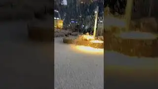 Snowing in Seoul ☃️❄️🌨️ #snow #seoul #korea