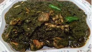 Palak (spinach) chicken recipe || پالک چکن || Palak chicken banana ka tarika  @Ayeshacooksofficial