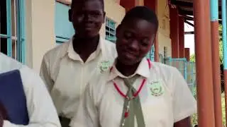 Uganda welcomes young mothers back to school