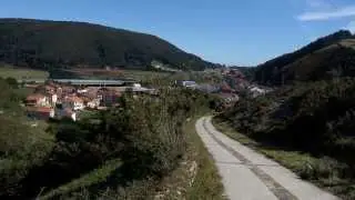 DE UNQUERA A BUSTIO, PASO DE ASTURIAS A CANTABRIA