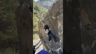 Joe&rsquo;s Valley Bouldering - Everest V5