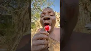 Bushman tried a Sweets 🍭 for first time 😂😮😋#africa #villagelife #food