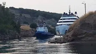 &Tau;&omicron; &chi;&theta;&epsilon;&sigmaf;, &tau;&omicron; &sigma;ή&mu;&epsilon;&rho;&alpha; &kappa;&alpha;&iota; &tau;&omicron; Emerald Sakara &sigma;&tau;&eta; &Delta;&iota;ώ&rho;&upsilon;&gamma;&alpha; &Kappa;&omicron;&rho;ί&nu;&theta;&omicron;&upsilon;
