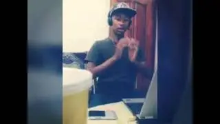 EboLa vine