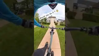 High speed jump 😱 #shorts #mtb #youtubeshorts #jump #emtb #mtblife #stunt