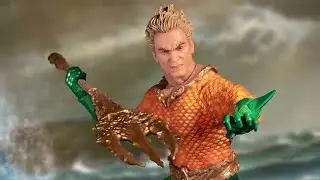 Mezco One: 12 Scale Aquaman Review