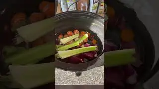 Turkey bone broth in the slow cooker #bonebroth #slowcookerrecipe #turkey