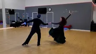 ADSC Senior 1 Pre Champ Smooth Foxtrot Bryan andChristine Young