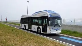 South Korea debuts world's first electric car-charging road