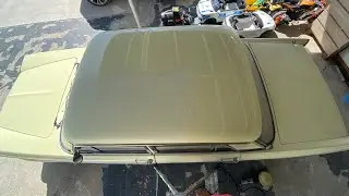 Reparaci&oacute;n de pintura original de un SEAT 1500 pulido de coche cl&aacute;sico veh&iacute;culo hist&oacute;rico nuevo 