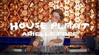 Arielle Free // Uplifting House