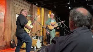 Robbie Fulks &ldquo;Lake Orion / Cigarette State&rdquo; live at 20 Front Street in Lake Orion