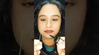 eyelinner hack with bobbypin #hack #makeup #trending #viral #viralshorts