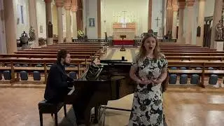 Fountain Court by Muriel Herbert - Anne Sutton, soprano