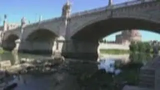 Roman ruins surface from Tiber amid drought