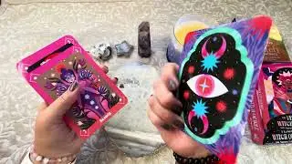 Огромный запас колод Таро и Оракула! MM, инди и Kickstarter! Часть 1 #tarot #unboxing #haul