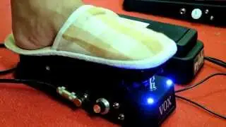 VOX V845 [ MAXZ MODS] vs CRYBABY GCB-95  [HD]