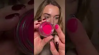 Bright Blush | Makeup Revolution Juicy Fuschia Pink Mousse Blush 🤎