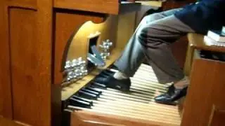 Organ footwork