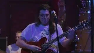 Tuxis Giant - Huey (Live at the Lilypad)