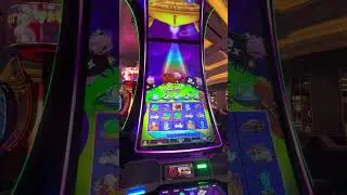43 FREE GAMES LEADS TO BIG WIN! #lasvegas #slots #casino