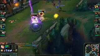 League of Legends - Outflashed ranged Autoattack - Lux vs. TF