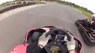 THREE SISTERS KARTING RACE #1