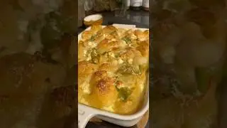 Conchiglioni Pasta with Leeks and Cheese Fresh from the Oven | Recipe Showcase