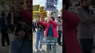 Сотни человек вышли на акцию протеста против ICE на шоссе Буфорд.
