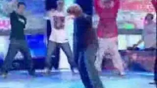 Rupert Grint Dancing and Jumping!