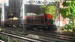 SHOVING - Great Northern RS - HO Scale Model Trains 