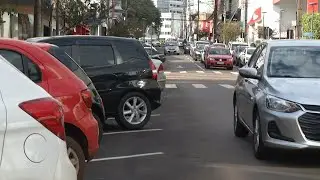 O centro de Pato Branco passa a ter de novo o estacionamento rotativo
