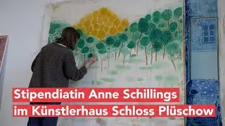 Fantastische Farbwelten: Anne Schillings im Künstlerhaus Schloss Plüschow