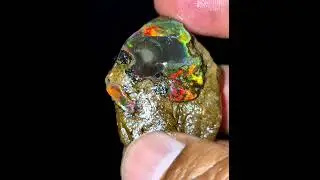 Amazing Ethiopian opal rough Rainbow fire flashy fire opal rough buyer interested comments me.
