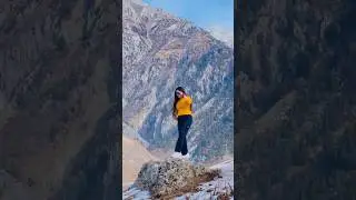 Sonmarg valley 🥹❤️#jannatkashmir #travel #glacier #mountains #nature #roadtrip #snowfallupdate