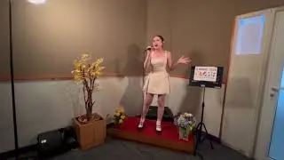 SingingwithbackingTackUpTo15_2_อลิซาเบธ โซเฟีย รอว์ลินสัน