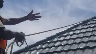 The best way how to spray paint a roof in Jamaica