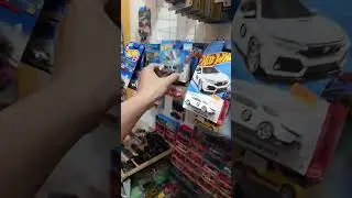 #review #hotwheels #diecast #toy #truck #matchbox #car #hunting #pickup #fantasy