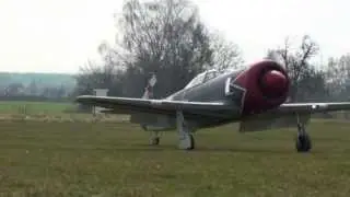 Airworld Yak 11 1:3,3 mit Moki 250