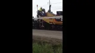 Cat AP1055F Paver Demo